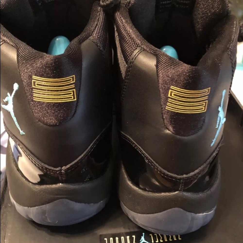 Air Jordan 11